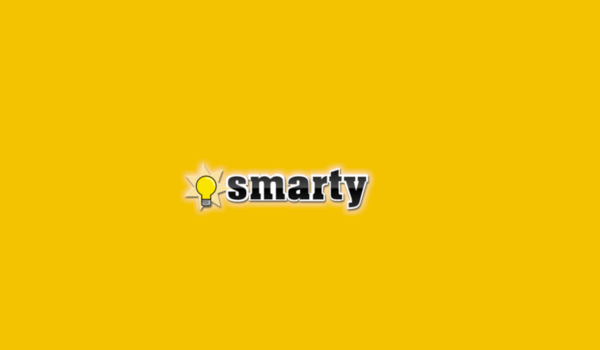 Smarty 5 não executa mais funções PHP nativas